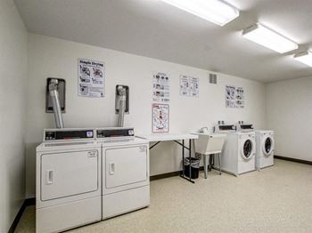 Commercial laundry on the 4th floor